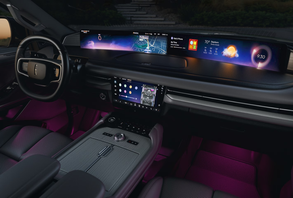 Lincoln MKT_2