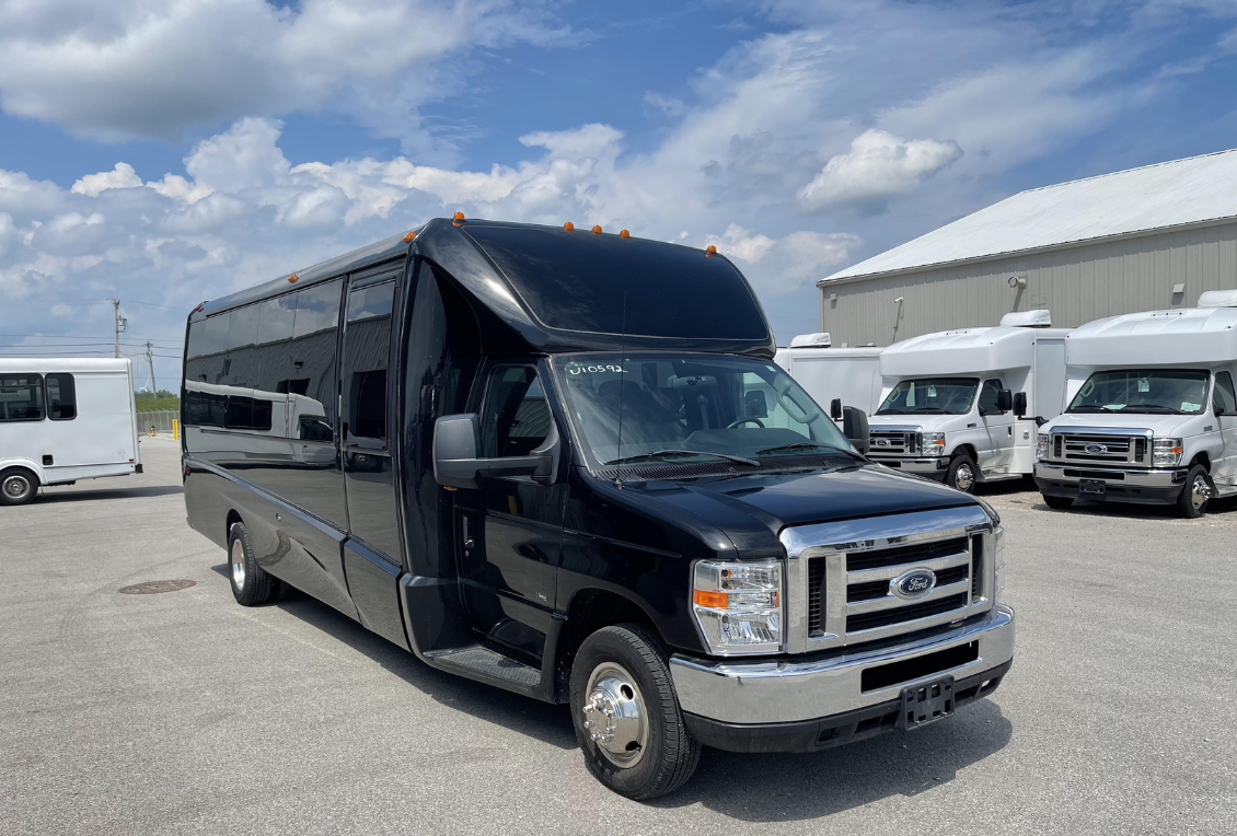 Mini Shuttle Bus_2